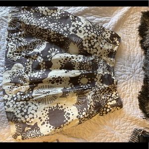 HM patterned skirt
